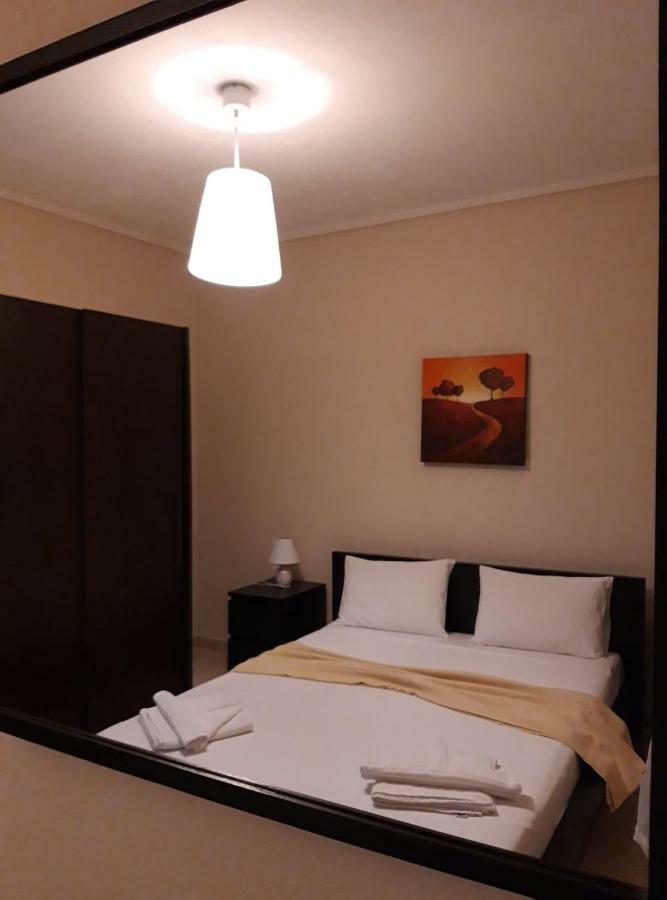 Gougousis Apartments Kaloyiros 外观 照片